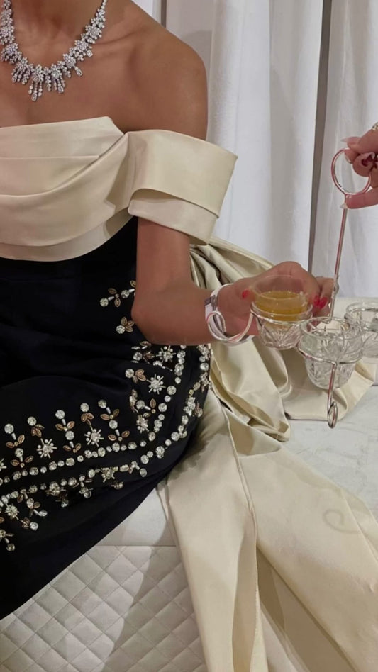 Elegance by Nagham Asari I Elegant
