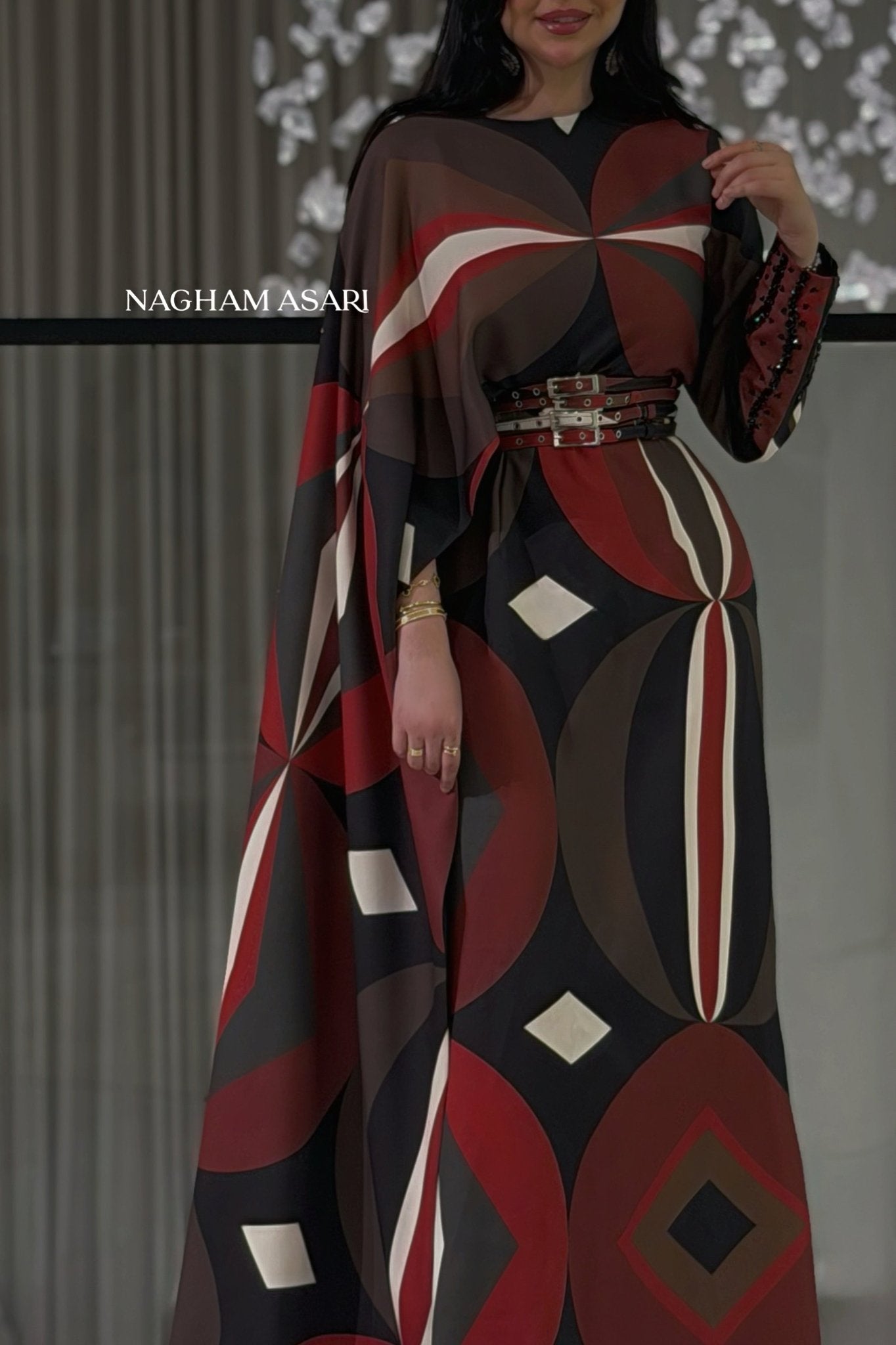 Queen by Nagham Asari I Elegant